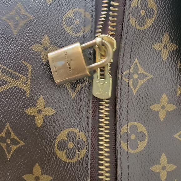 Duffle Bag - Picture 12 of 12